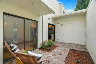 243 Sierra Vista Ave, Mountain View, CA 94043 - Photo 19