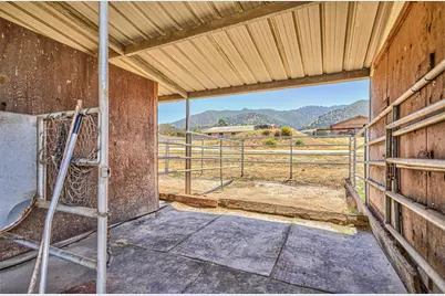 844 River Rd, Salinas, CA 93908 - Photo 11