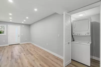 620 Alamo Ct, Mountain View, CA 94043 - Photo 17