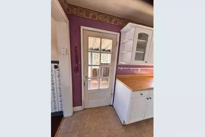 65 Bayshore Cir, San Bruno, CA 94066 - Photo 9