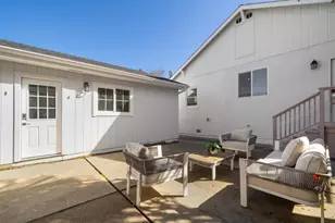 2108 Carmelita Ave, Burlingame, CA 94010 - Photo 55