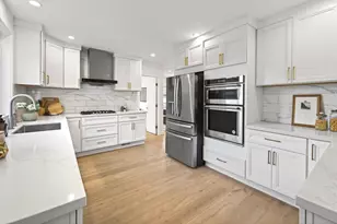 2108 Carmelita Ave, Burlingame, CA 94010 - Photo 29