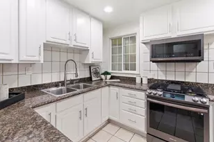 14 Bradford Dr, South San Francisco, CA 94080 - Photo 11