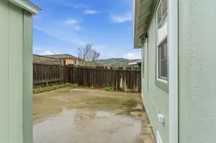 14 Bradford Dr, South San Francisco, CA 94080 - Photo 29