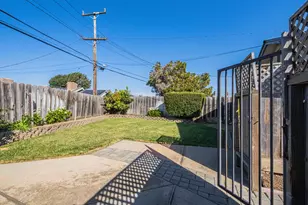 207 Encinada Dr, Salinas, CA 93901 - Photo 45