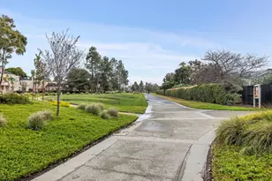 18 Cape Hatteras Ct, Redwood City, CA 94065 - Photo 45