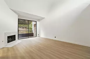 4728 Park Encino Ln 318, Encino, CA 91436 - Photo 23