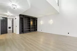 4728 Park Encino Ln 318, Encino, CA 91436 - Photo 11