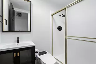 4728 Park Encino Ln 318, Encino, CA 91436 - Photo 15