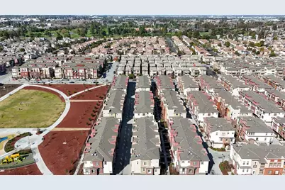 1013 Onofrio Ln 2, San Jose, CA 95131 - Photo 31