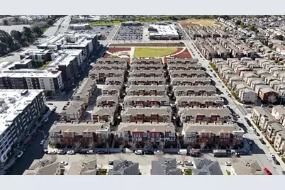 1013 Onofrio Ln 2, San Jose, CA 95131 - Photo 29