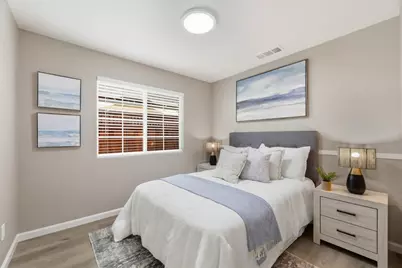 204 Vineyard Dr, San Jose, CA 95119 - Photo 15