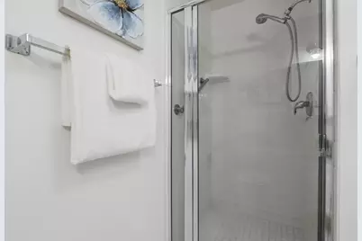 5081 Cribari Blfs, San Jose, CA 95135 - Photo 25