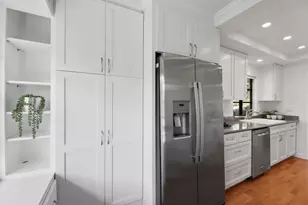 5081 Cribari Bluffs, San Jose, CA 95135 - Photo 5