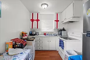 545 Hampshire Ave, Redwood City, CA 94063 - Photo 5