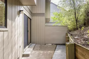 70 Forest Ridge Rd 30, Monterey, CA 93940 - Photo 23