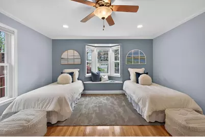 935 El Rio Dr, San Jose, CA 95125 - Photo 23