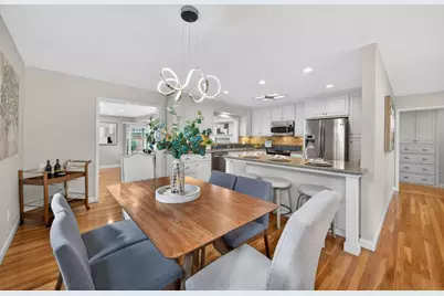 935 El Rio Dr, San Jose, CA 95125 - Photo 9