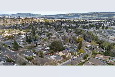 935 El Rio Dr, San Jose, CA 95125 - Photo 45