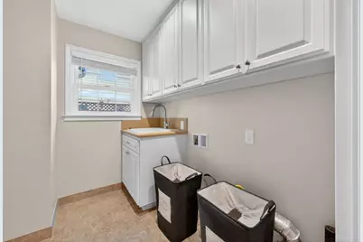 935 El Rio Dr, San Jose, CA 95125 - Photo 27