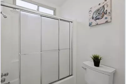 2026 Fairmont Dr, San Mateo, CA 94402 - Photo 29