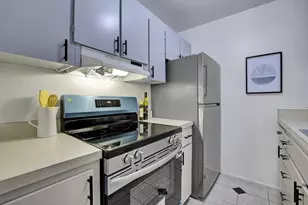 368 Imperial Way 145, Daly City, CA 94015 - Photo 3