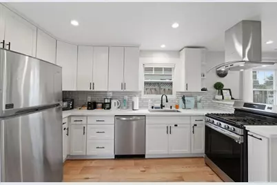 914 Harliss Ave, San Jose, CA 95110 - Photo 7