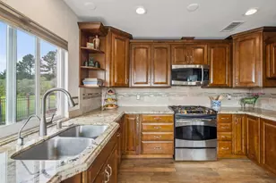 261 Coral Reef Ave, El Granada, CA 94018 - Photo 17