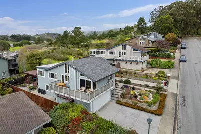 261 Coral Reef Ave, El Granada, CA 94018 - Photo 47