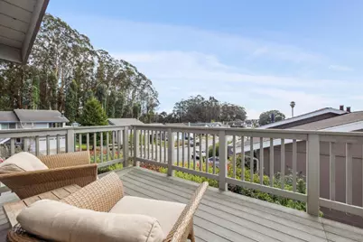 261 Coral Reef Ave, El Granada, CA 94018 - Photo 9