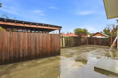 2548 Hazelwood Way, East Palo Alto, CA 94303 - Photo 45