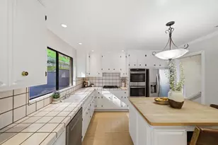 3181 Brittan Ave, San Carlos, CA 94070 - Photo 17