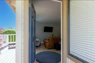 515 Corcoran Ave B, Santa Cruz, CA 95062 - Photo 5