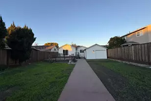 37029 Olive St, Newark, CA 94560 - Photo 25