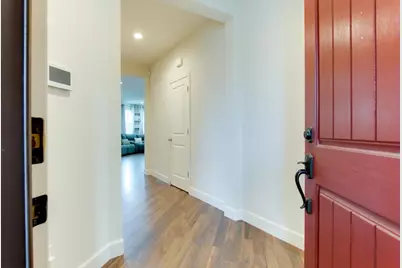 542 Cadiz Dr, Hollister, CA 95023 - Photo 5