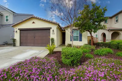 542 Cadiz Dr, Hollister, CA 95023 - Photo 1