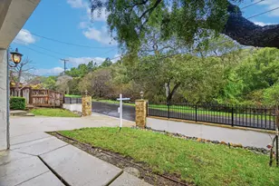 3202 E Laurel Creek Rd, Belmont, CA 94002 - Photo 37