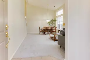 740 Hillock, Hollister, CA 95023 - Photo 7