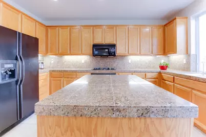 740 Hillock, Hollister, CA 95023 - Photo 17