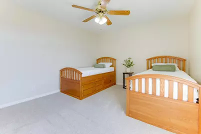 740 Hillock, Hollister, CA 95023 - Photo 31