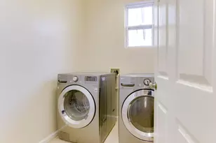 740 Hillock, Hollister, CA 95023 - Photo 39