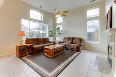 740 Hillock, Hollister, CA 95023 - Photo 13