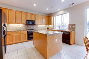 740 Hillock, Hollister, CA 95023 - Photo 15