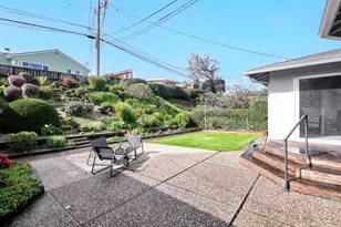 1027 Crestview Dr, Millbrae, CA 94030 - Photo 15