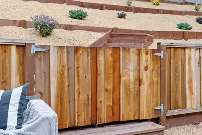 1276 Laurel Hill Dr, San Mateo, CA 94402 - Photo 47