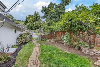 14920 E Hills Dr, San Jose, CA 95127 - Photo 49