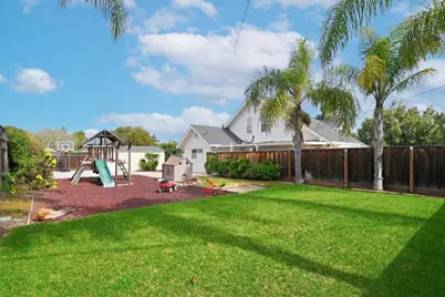 21060 Tulita Ct, Cupertino, CA 95014 - Photo 39