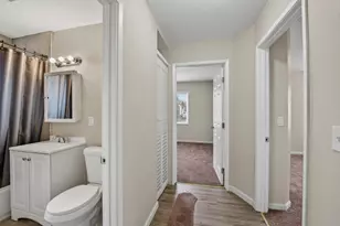 6928 Fresno St, Oakland, CA 94605 - Photo 23