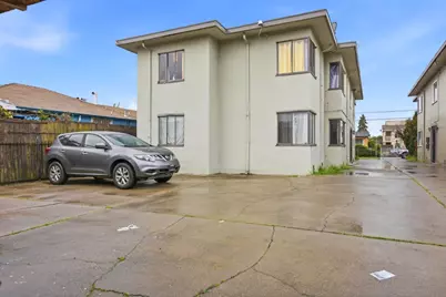 6928 Fresno St, Oakland, CA 94605 - Photo 27
