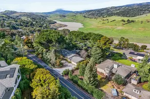 17490 Blue Jay Dr, Morgan Hill, CA 95037 - Photo 5